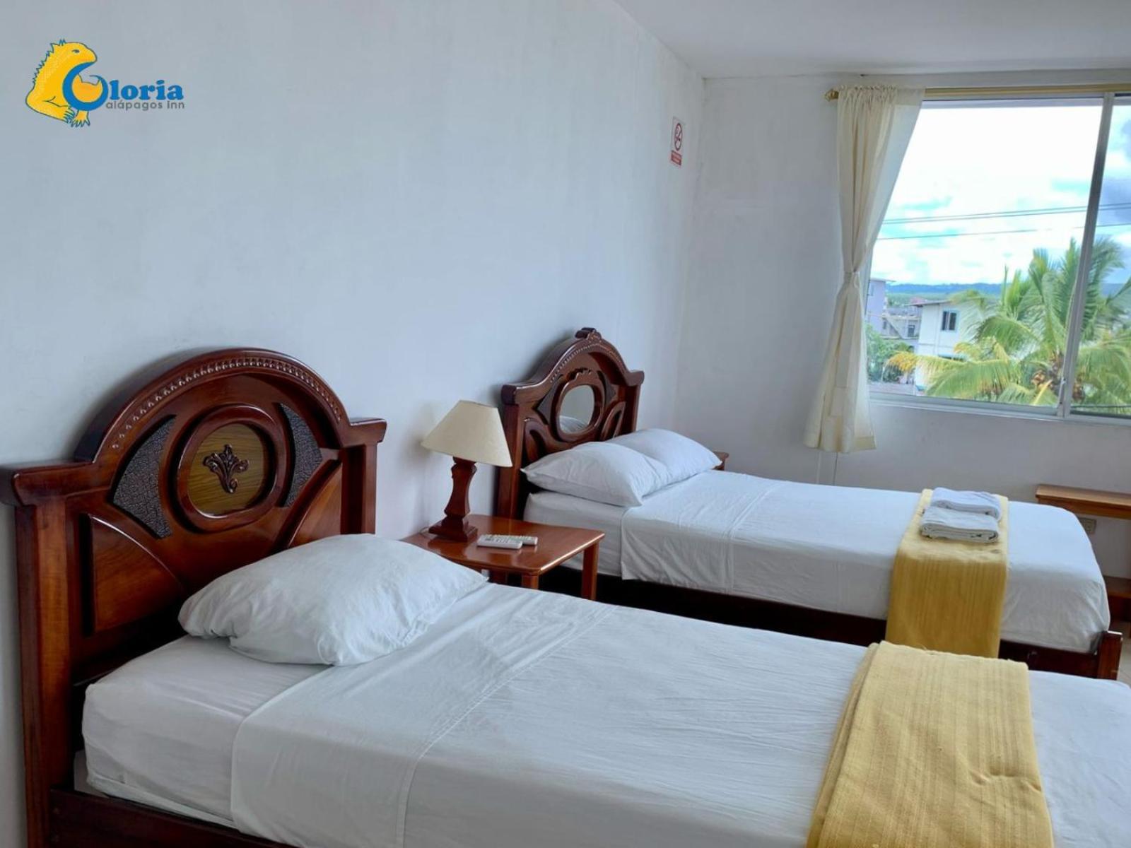 Gloria - Galápagos Inn Puerto Ayora  Exterior foto